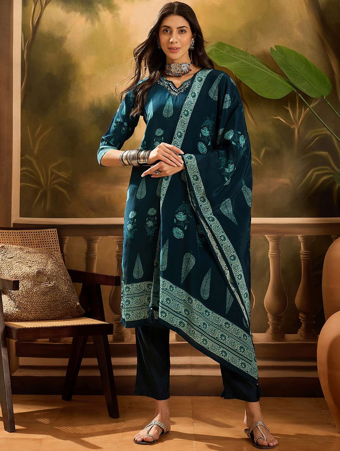 women printed three quarter sleeve kurta pant with dupatta set