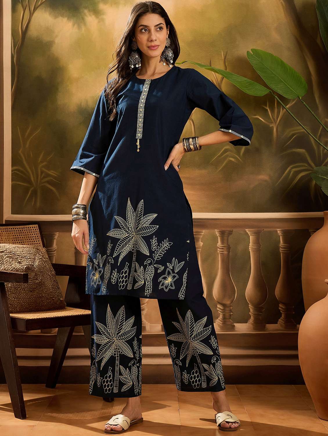 women printed three quarter sleeve kurta pant set