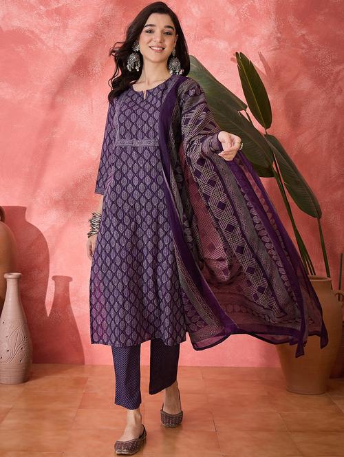 women printed three quarter sleeve kurta pant with dupatta set - 22026282 -  Standard Image - 0