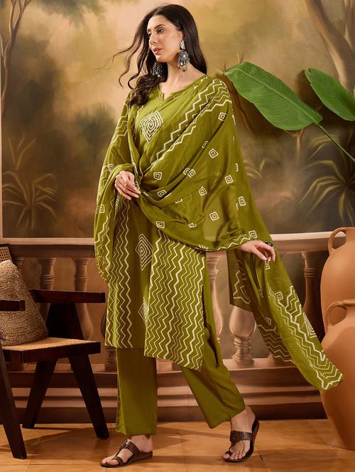 women printed three quarter sleeve kurta pant with dupatta set - 22026286 - Standard Image - 0