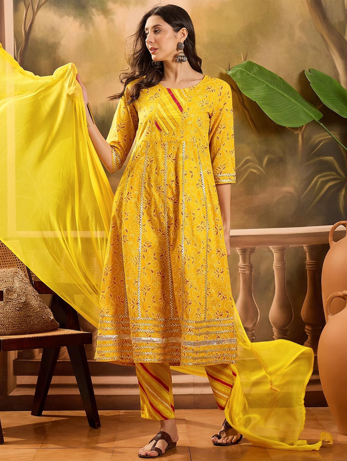 women printed three quarter sleeve kurta pant with dupatta set - 22026293 - Zoom Image - 0