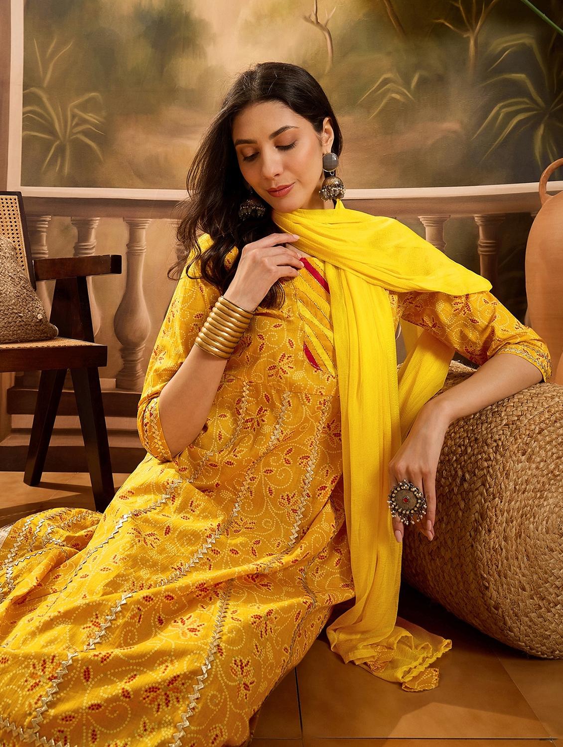 women printed three quarter sleeve kurta pant with dupatta set - 22026293 - Standard Image - 3
