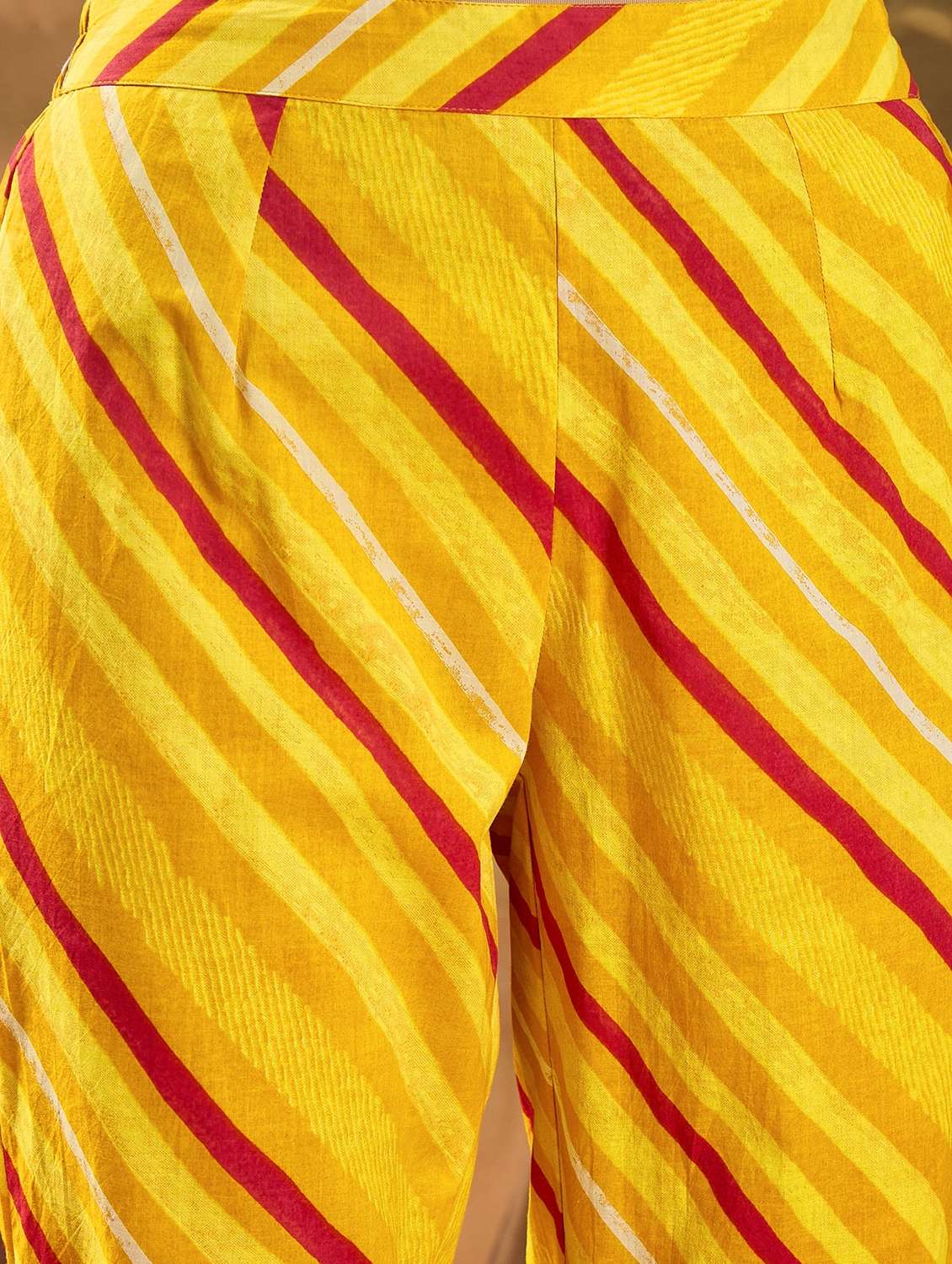 women printed three quarter sleeve kurta pant with dupatta set - 22026293 - Standard Image - 5