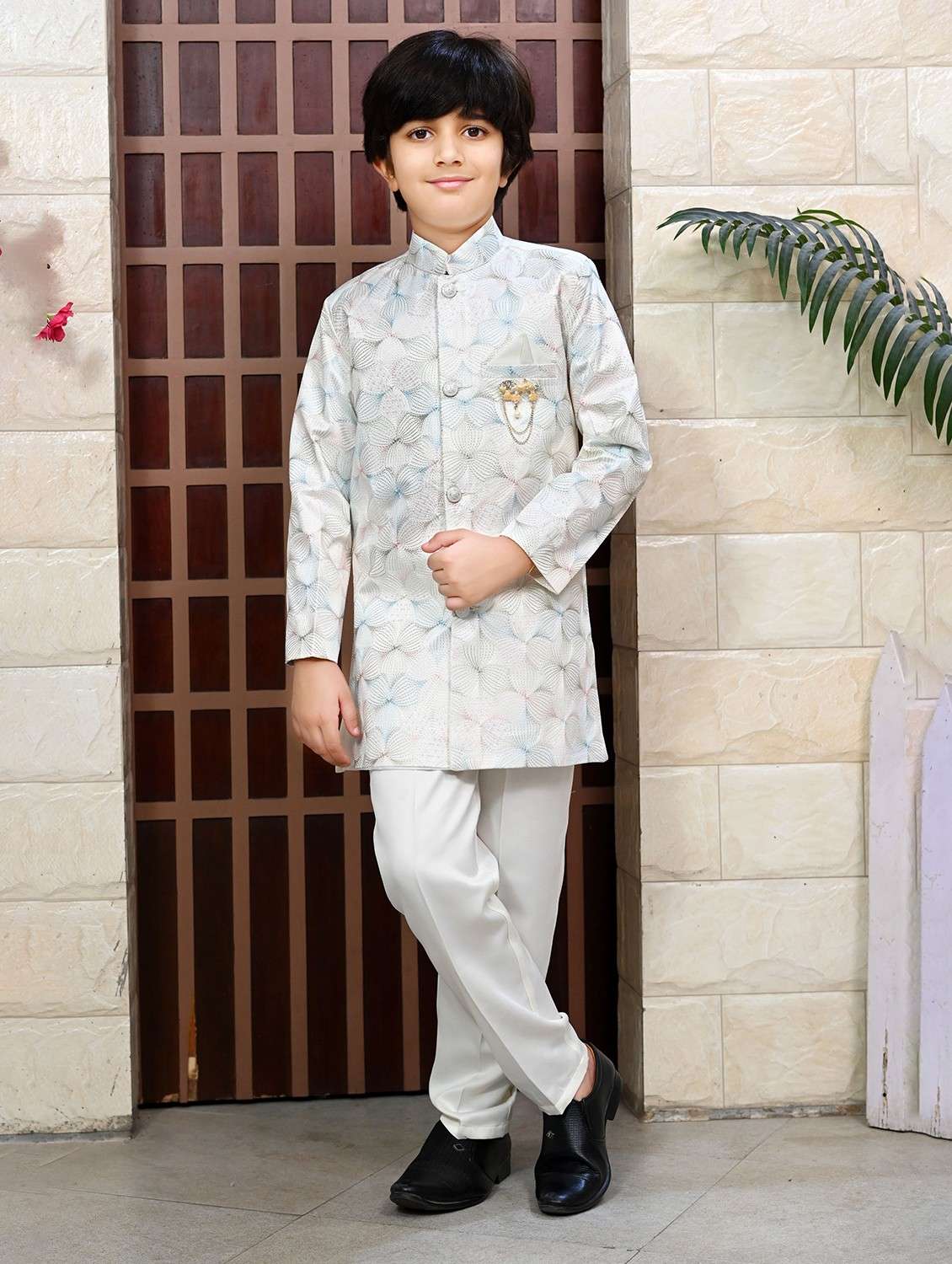 boys embroidered mandrain collar sherwani set - 22026298 -  Zoom Image - 0