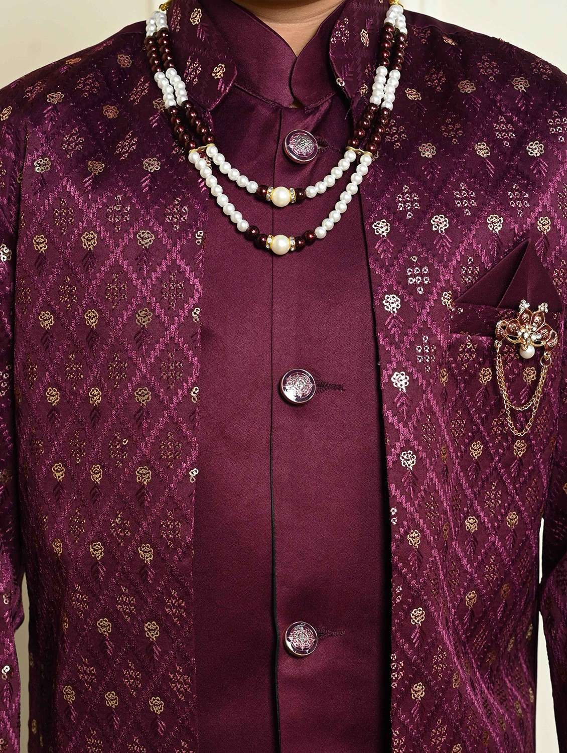 boys embroidered mandrain collar sherwani set - 22026304 - Standard Image - 5