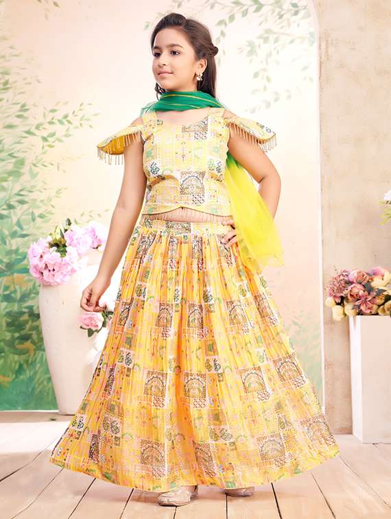 girls printed lehenga choli with dupatta