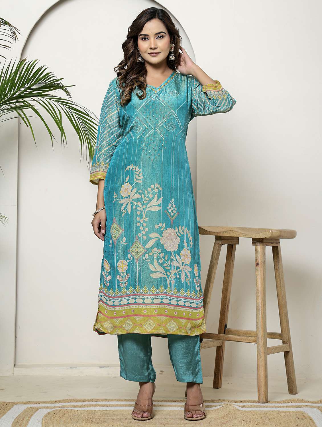 women printed three quarter sleeve kurta pant with dupatta set - 22026545 -  Standard Image - 3