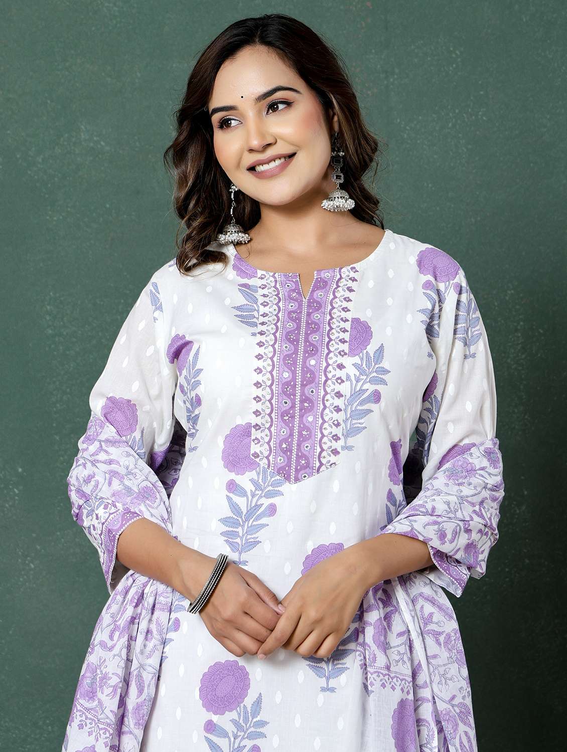 women floral printed three quarter sleeve kurta pant with dupatta set - 22026551 -  Standard Image - 5
