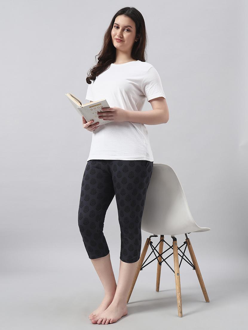 women printed mid rise capri - 22026578 - Standard Image - 3