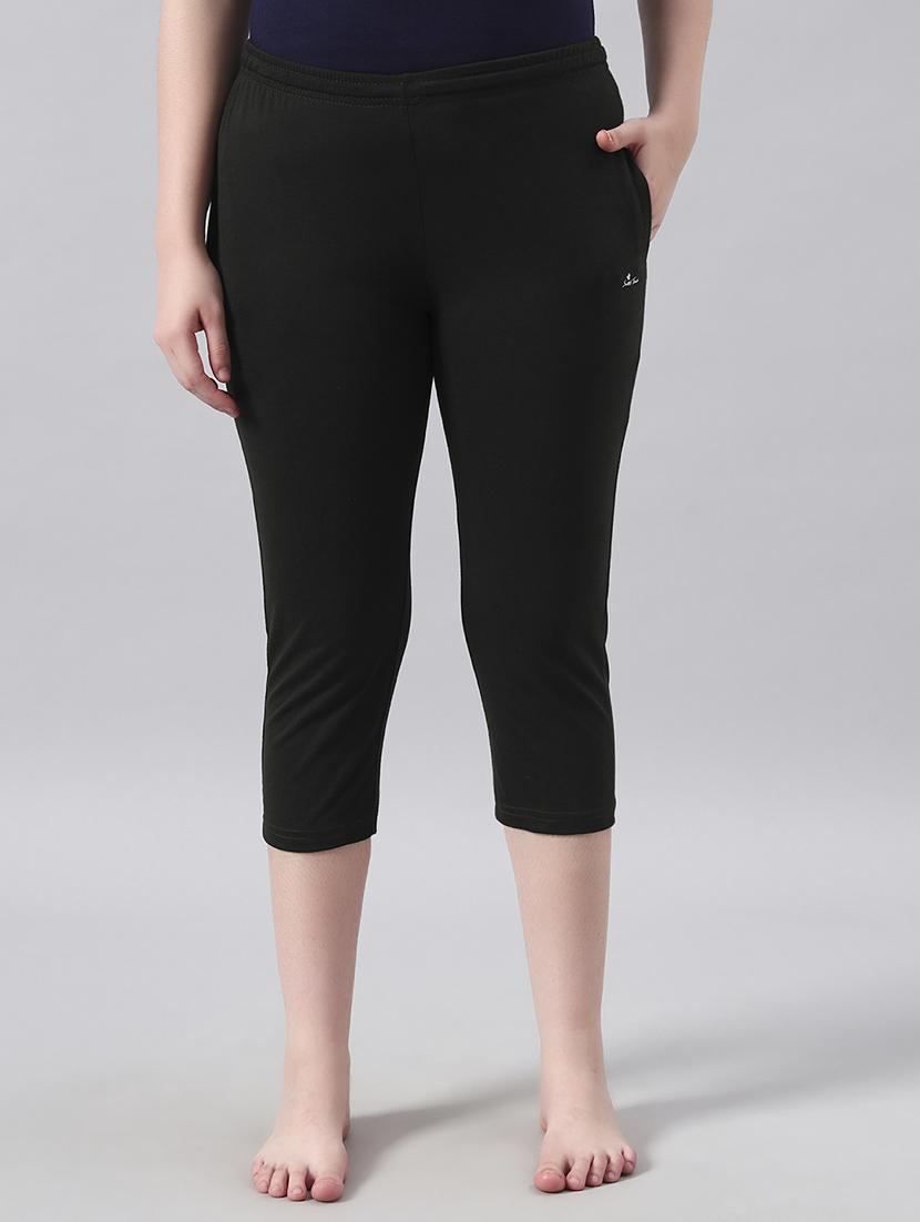 women solid mid rise capri