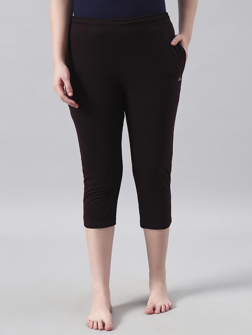 women solid mid rise capri