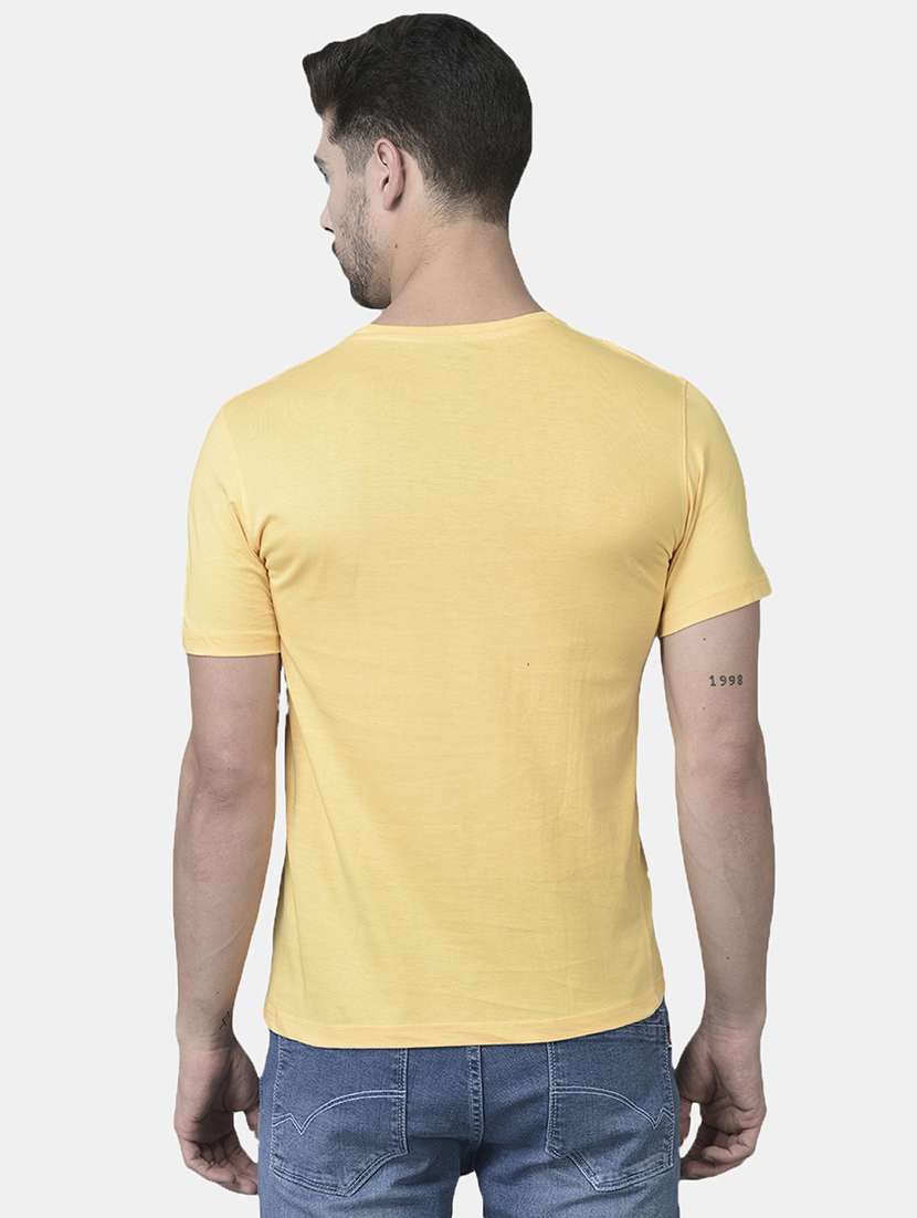 men front print short sleeve regular fit t-shirt - 22026967 -  Standard Image - 3