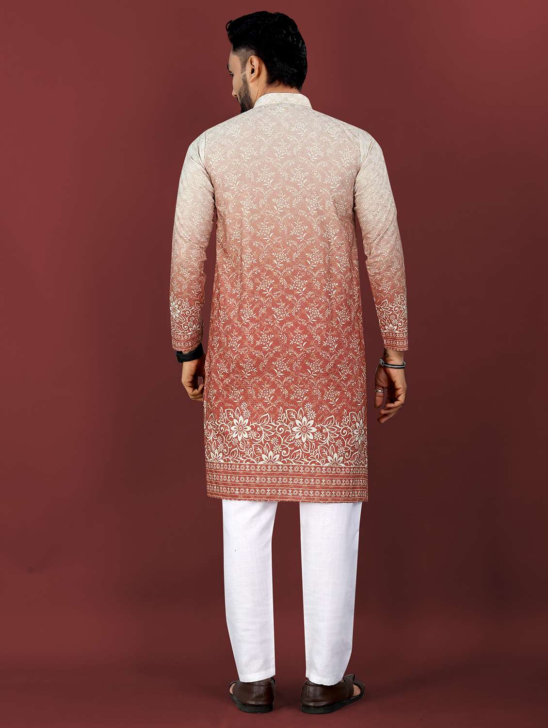 men printed mandarin neck long kurta - 22027143 - Standard Image - 3