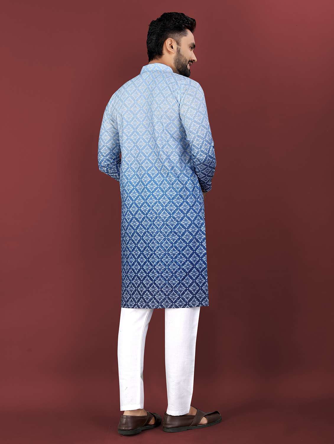 men ombre printed mandarin neck long kurta - 22027148 -  Standard Image - 3