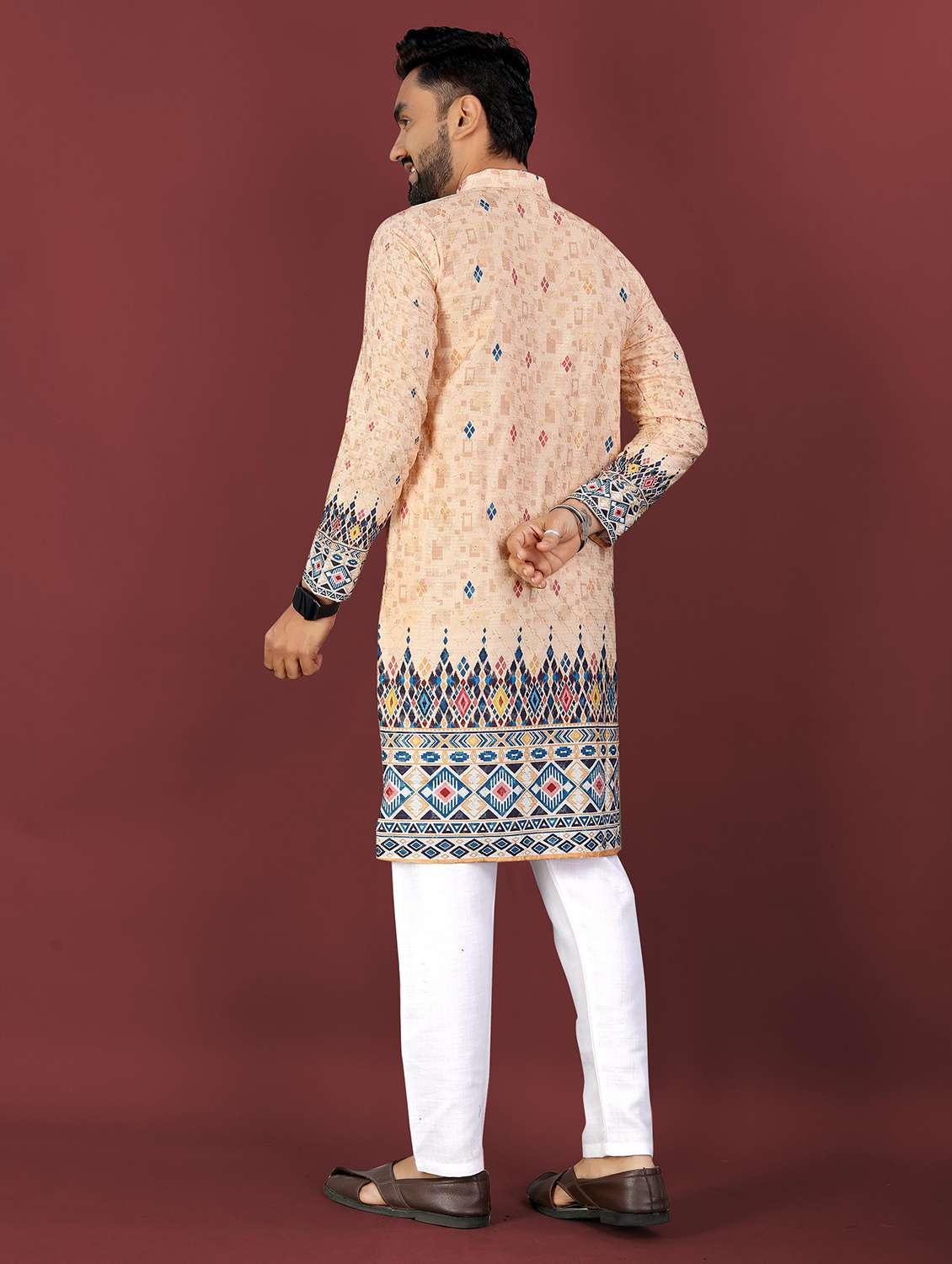 men printed mandarin neck long kurta - 22027152 - Standard Image - 5