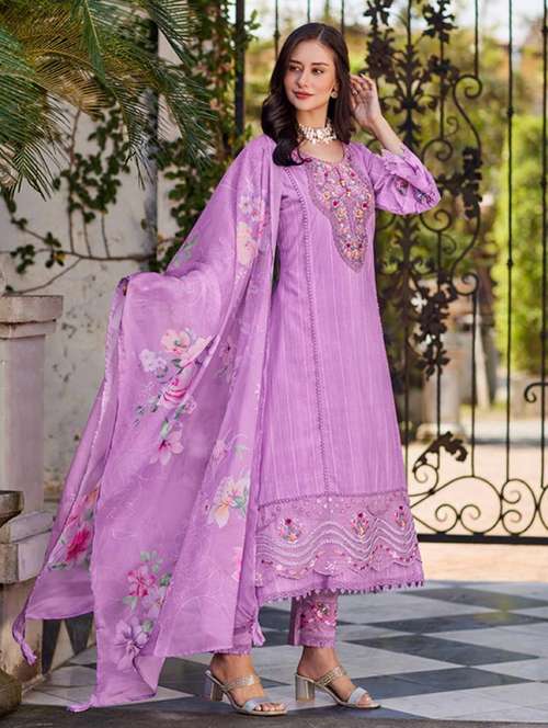 women embroidered three quarter sleeve kurta pant with dupatta set - 22027403 - Standard Image - 0