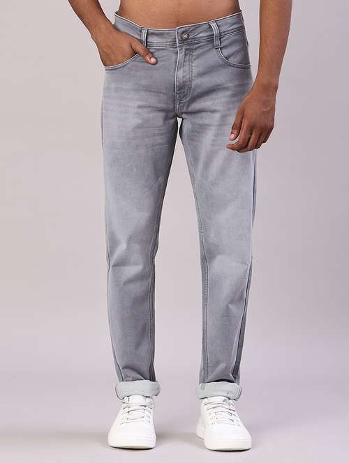 Relaxed Fit
