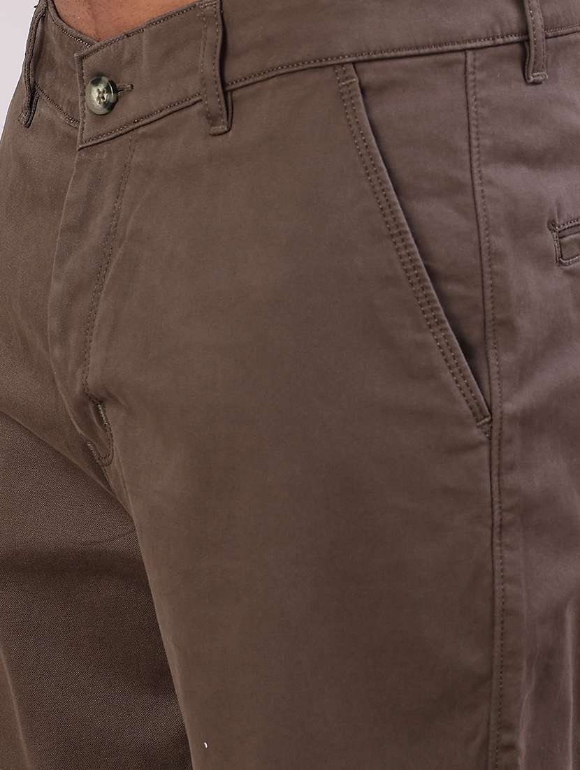 men solid mid rise flat front casual trouser - 22028210 -  Standard Image - 5