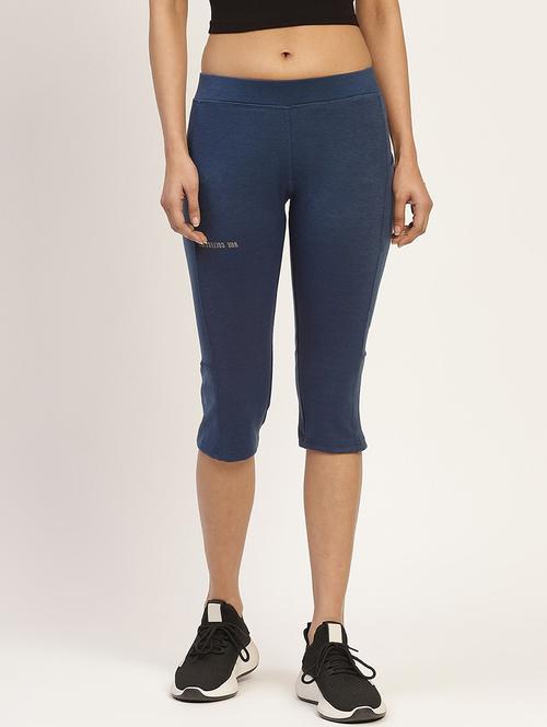 women blue solid mid rise slim fit capri - 22028807 - Standard Image - 0