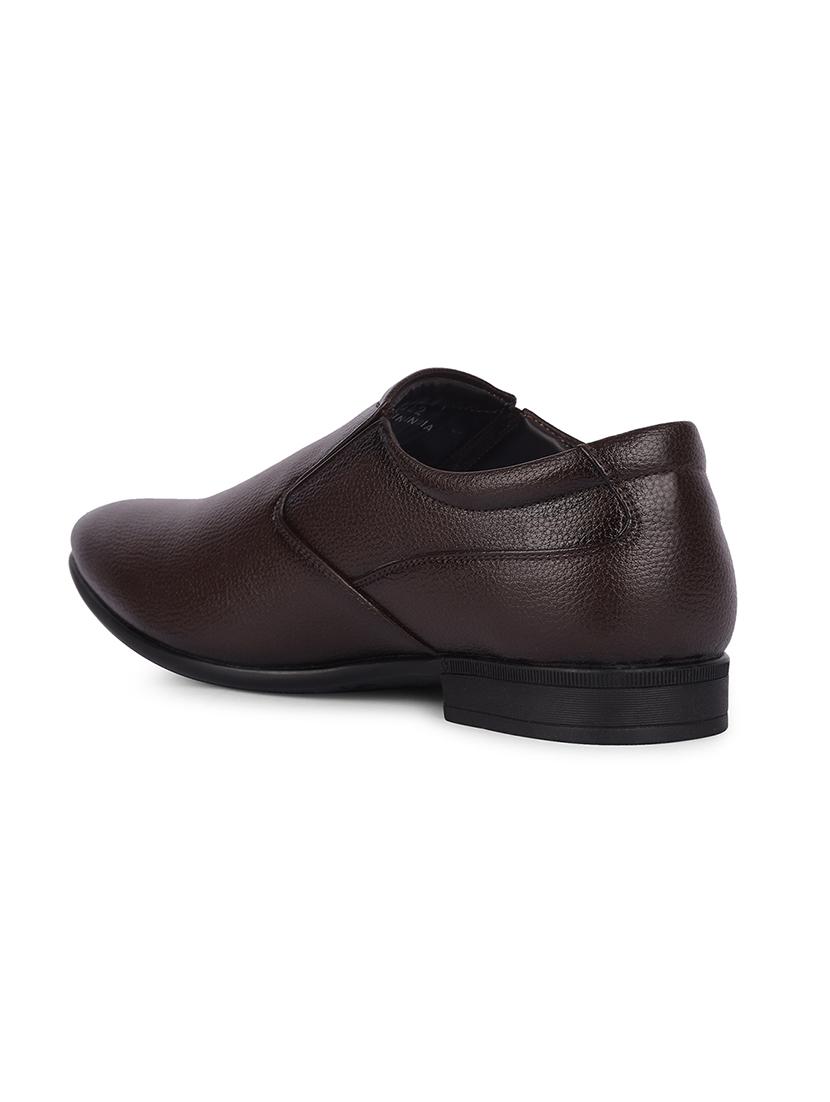 men solid slip on formal shoes - 22029095 - Standard Image - 3