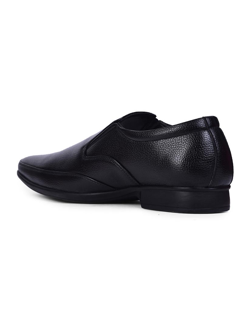 men solid slip on formal shoes - 22029098 - Standard Image - 3