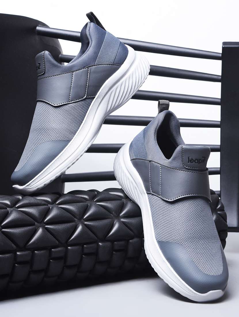 men grey slip on sport shoe
