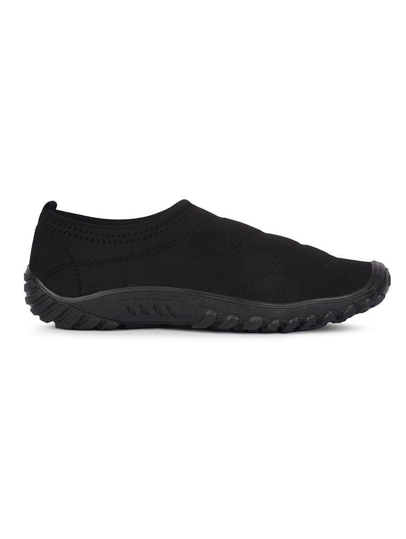 men black slip on sport shoe - 22029168 - Standard Image - 3