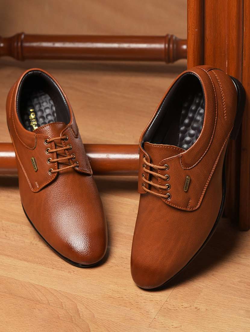men tan lace-up derby