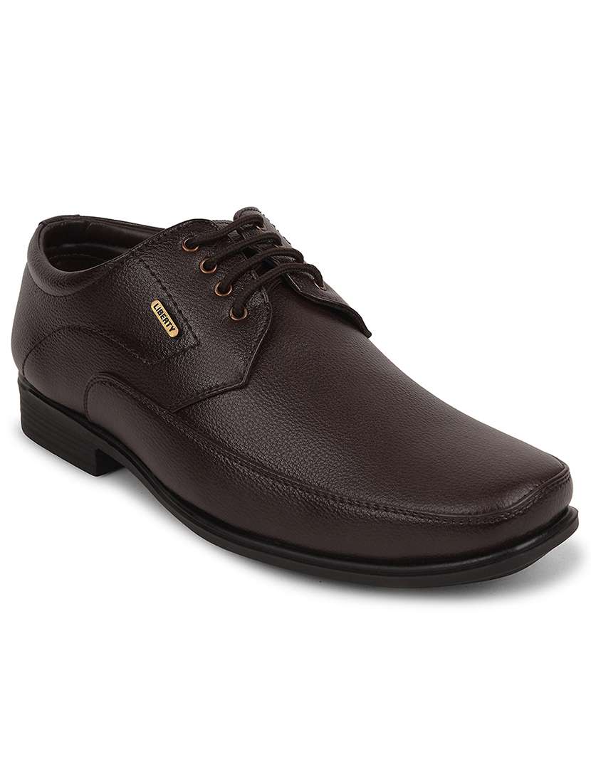 men brown lace-up derby