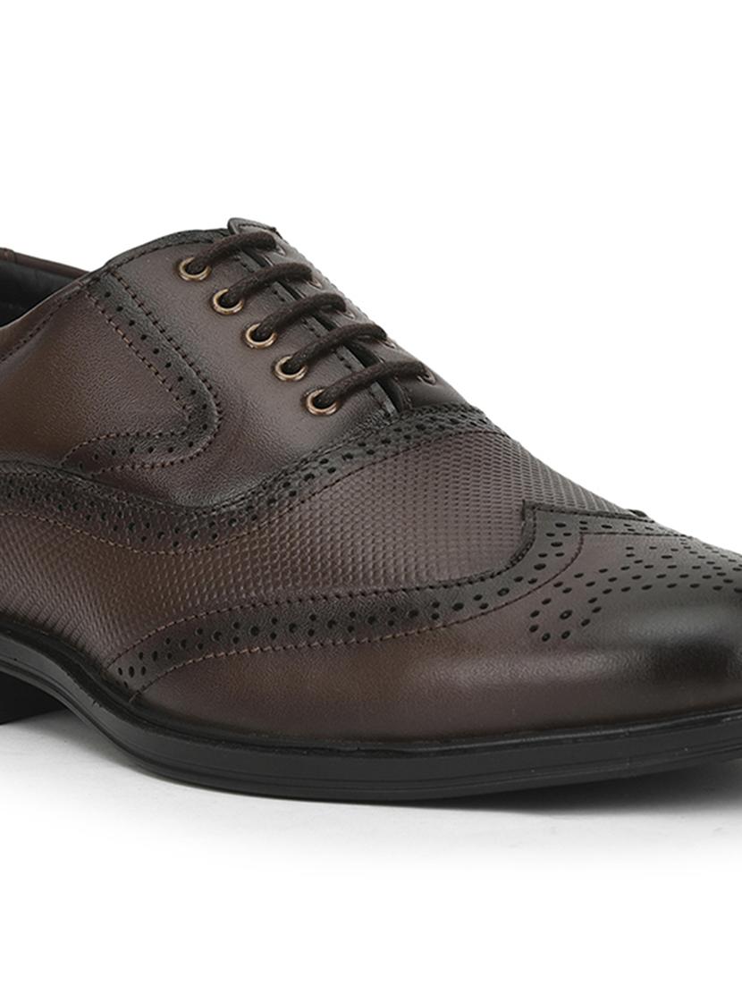 men brown lace-up brouge - 22029222 - Standard Image - 5