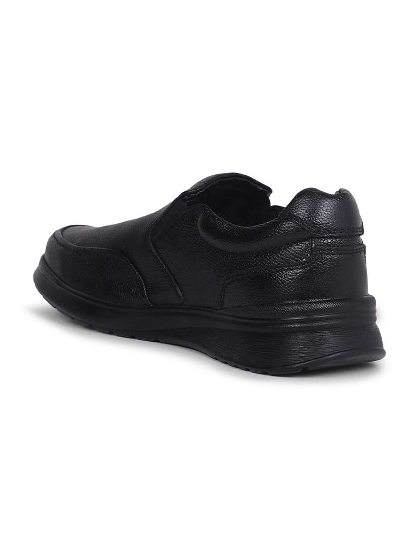men solid slip on formal shoes - 22029254 -  Standard Image - 3
