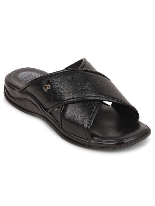 men solid slip on sandal - 22029258 -  Standard Image - 0