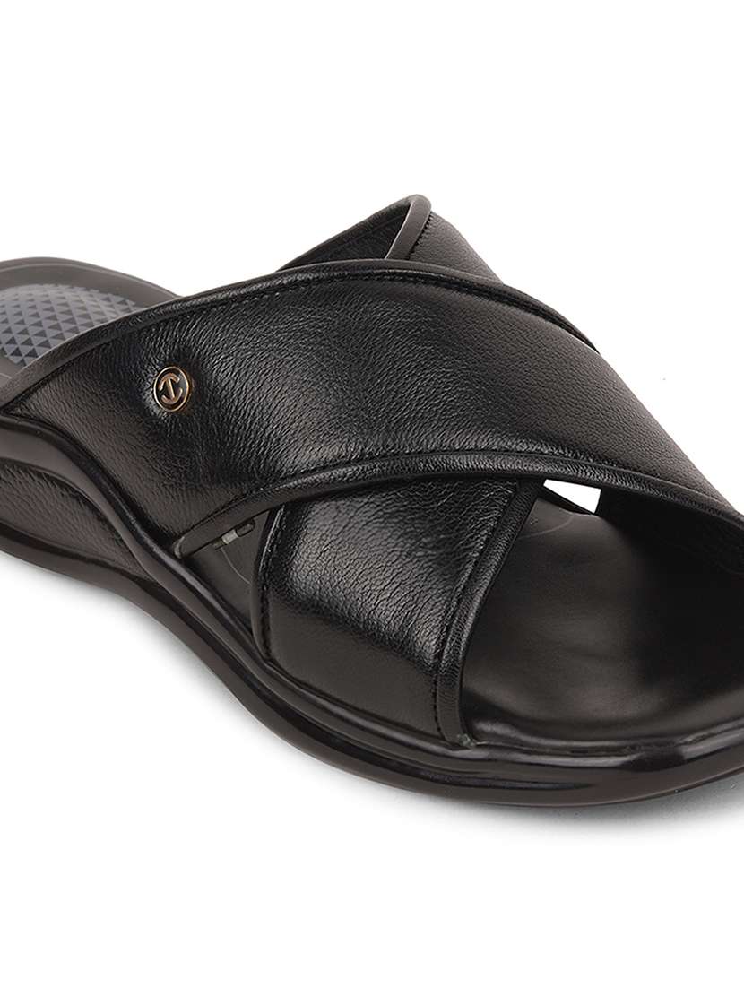 men solid slip on sandal - 22029258 - Standard Image - 5