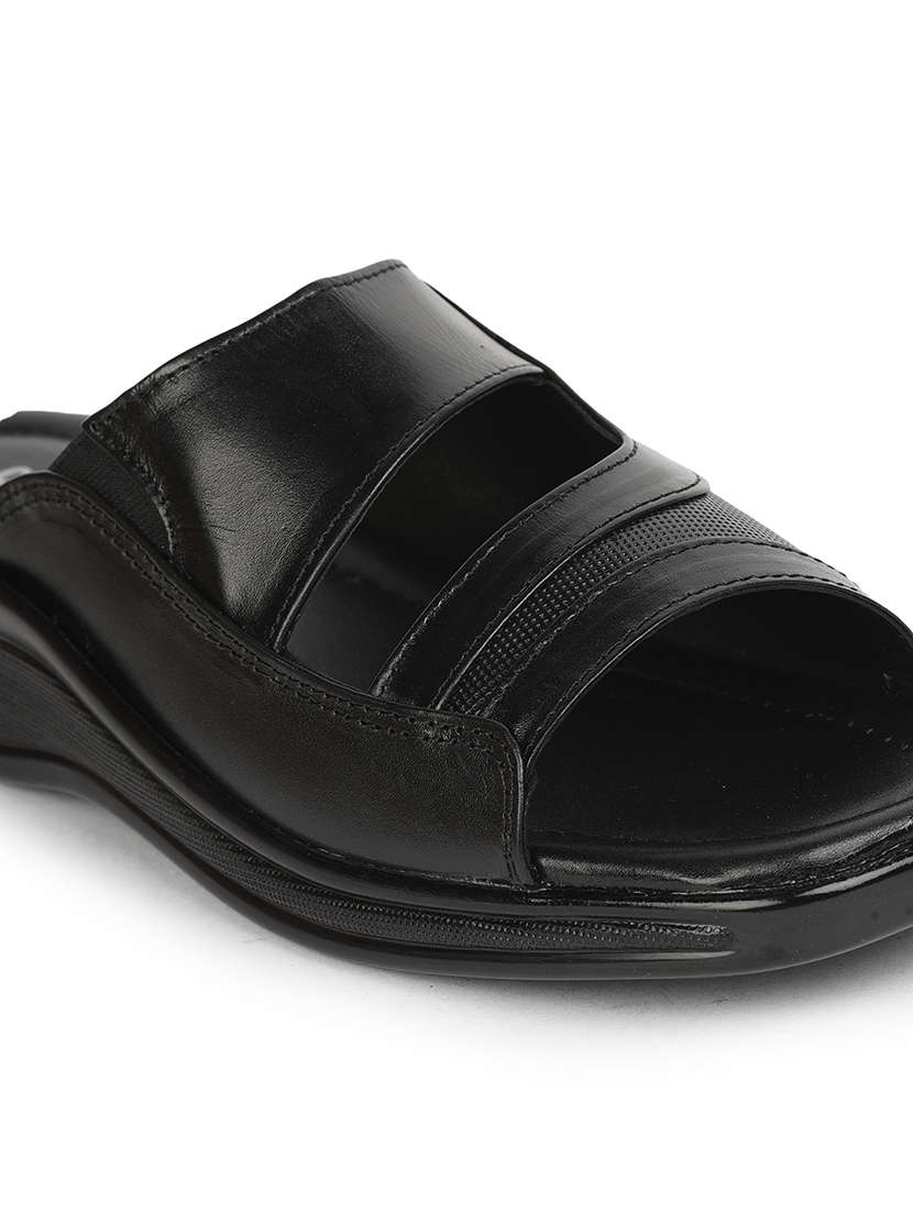 men solid slip on sandal - 22029259 - Standard Image - 5