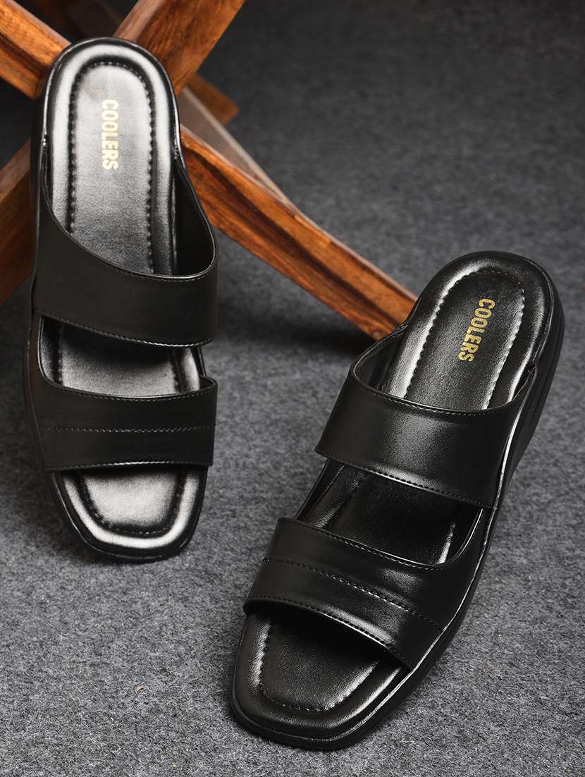 men solid slip on sandal