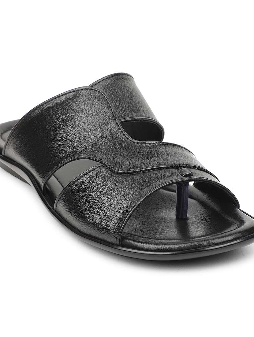 men solid toe separator sandal - 22029295 -  Standard Image - 5