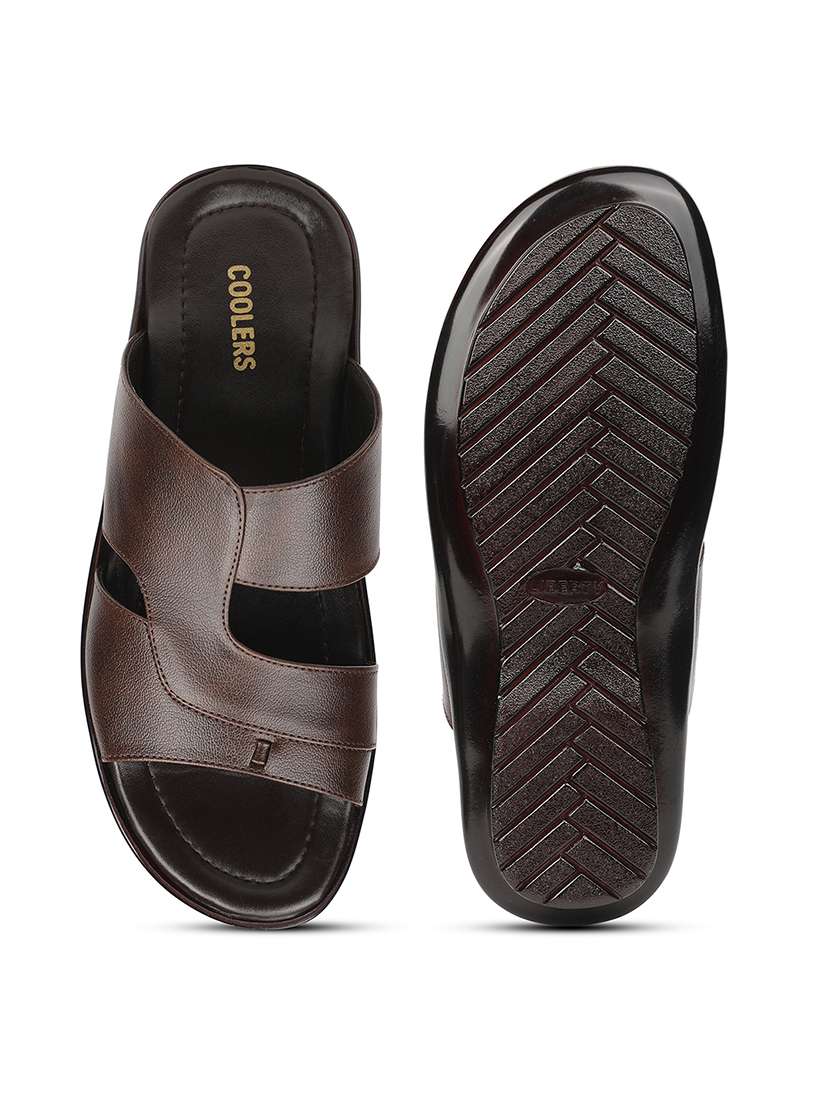 men solid toe separator sandal - 22029296 -  Standard Image - 5