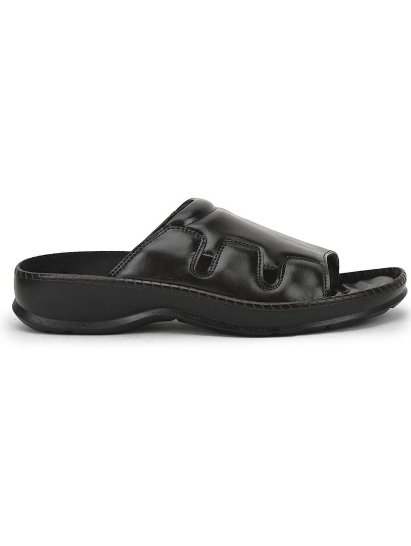 men solid slip on sandal - 22029308 -  Standard Image - 3