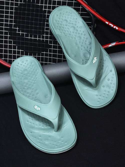 men solid toe separator flip flop - 22029311 -  Standard Image - 0