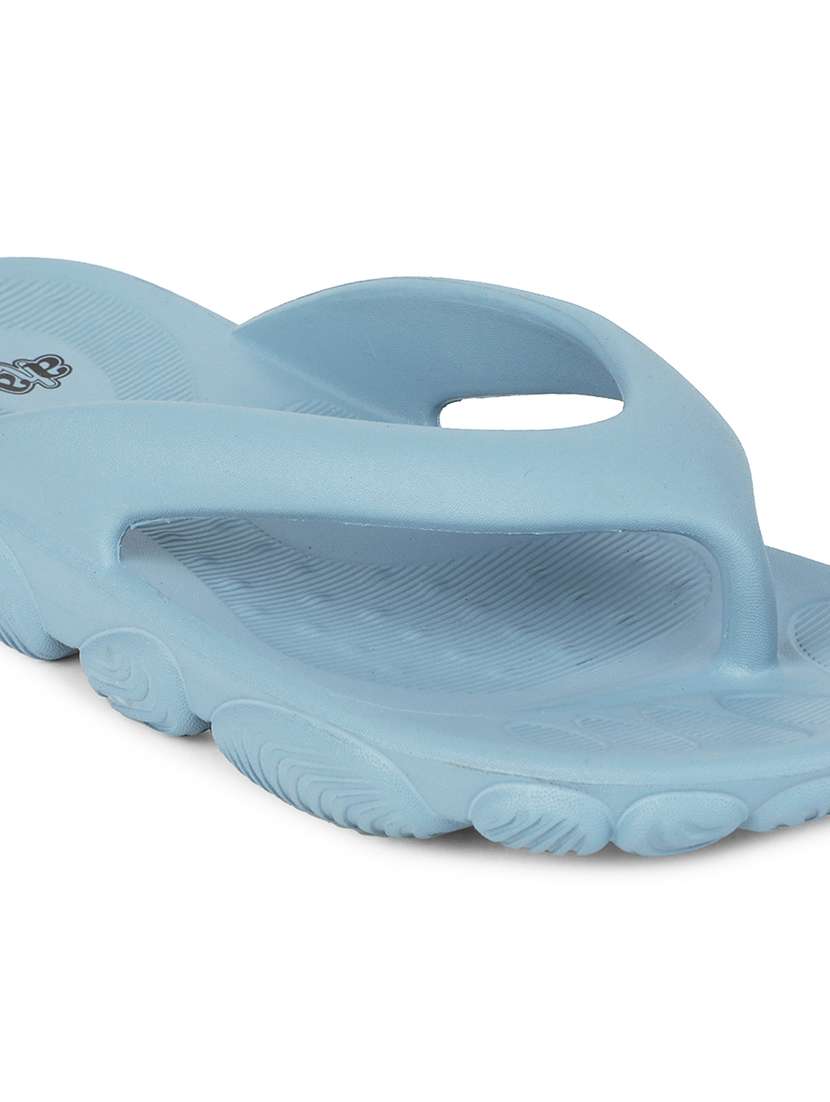 men solid toe separator flip flop - 22029327 -  Standard Image - 5