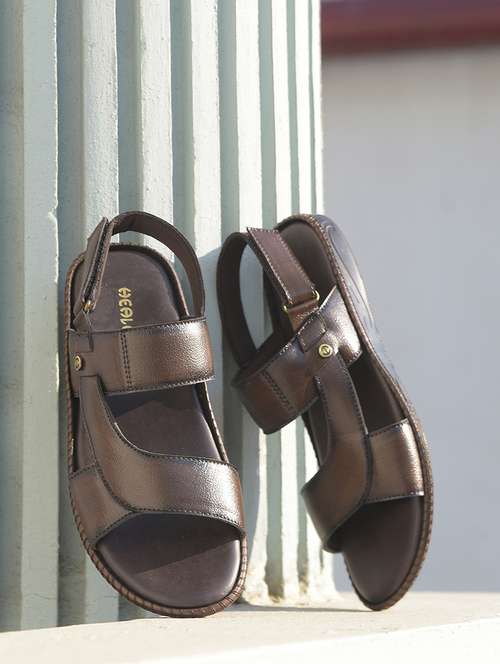 men solid back strap sandal - 22029340 -  Standard Image - 0