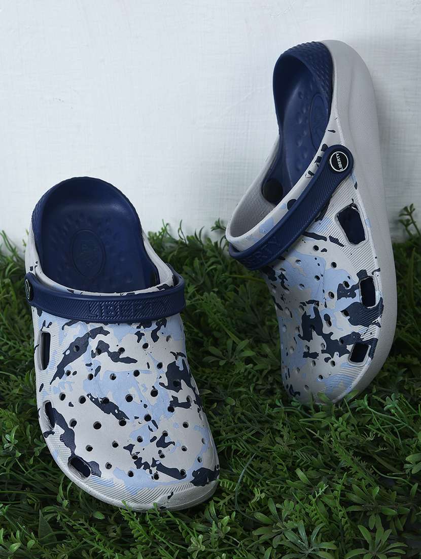 men camouflage slip on clogs