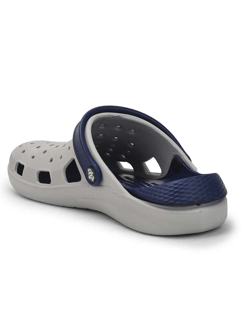 men solid slip on clogs - 22029354 -  Standard Image - 3