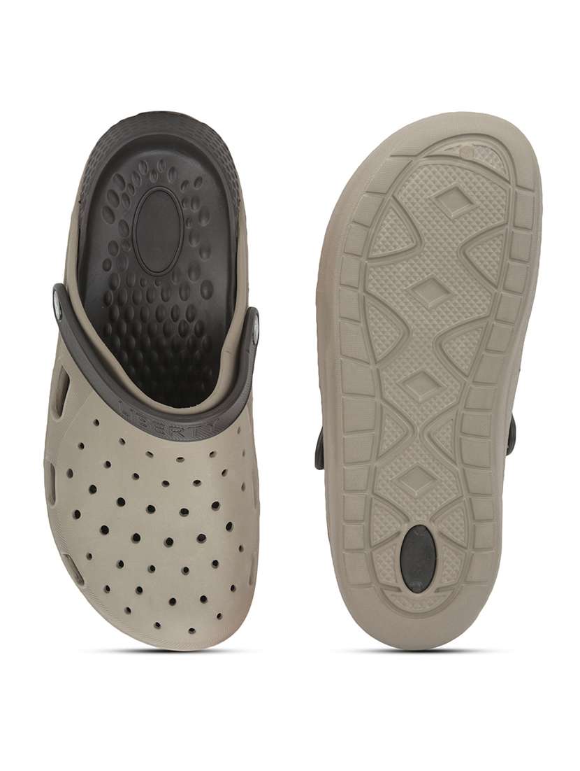 men solid slip on clogs - 22029356 -  Standard Image - 5