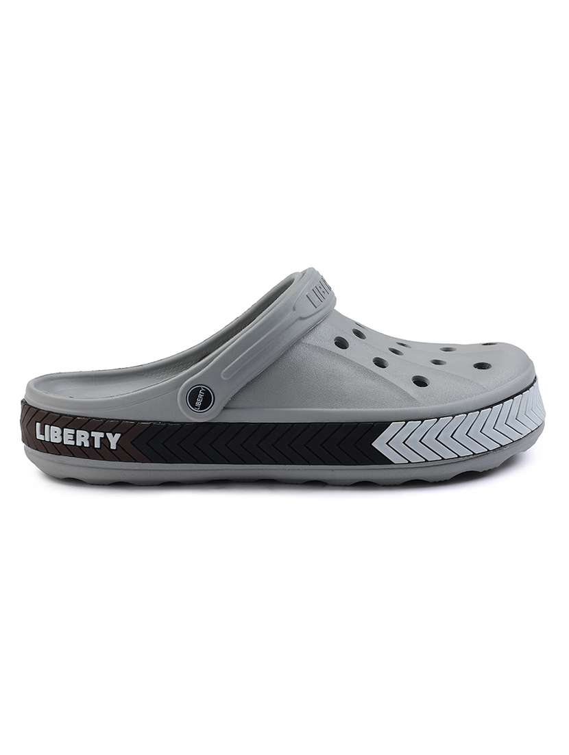 men solid slip on clogs - 22029367 -  Standard Image - 3