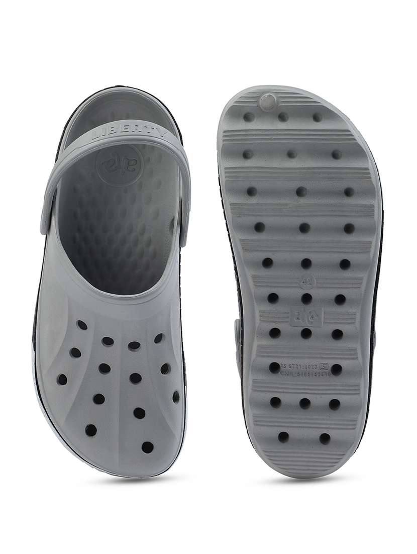 men solid slip on clogs - 22029367 -  Standard Image - 5