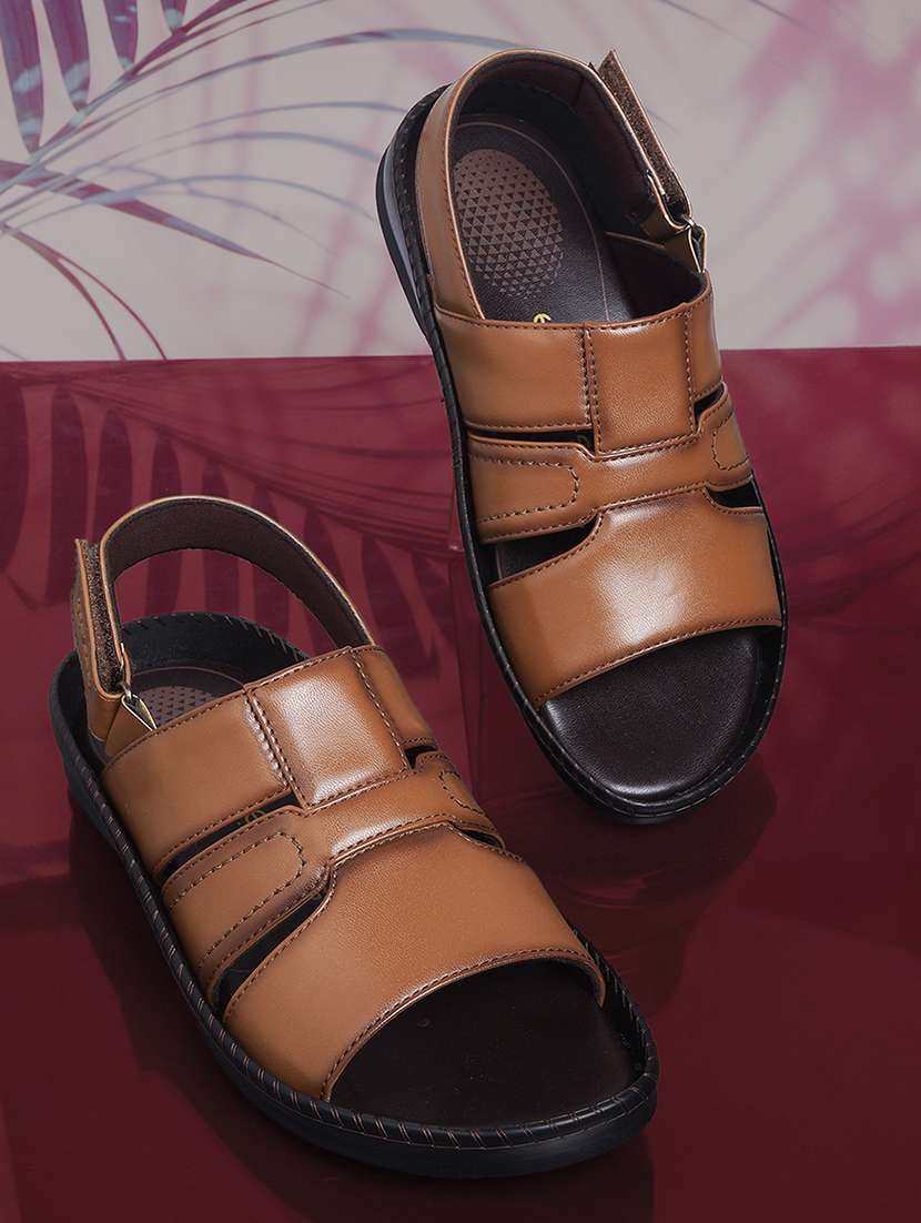 men solid back strap sandal