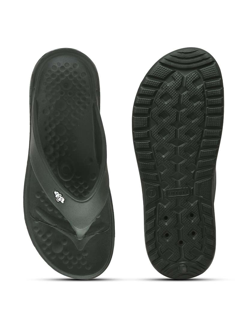 men solid toe separator flip flop - 22029387 -  Standard Image - 5