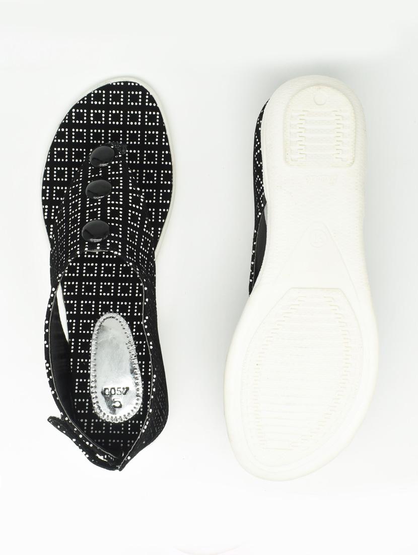women polka doted t-strap flats - 22029463 - Standard Image - 3