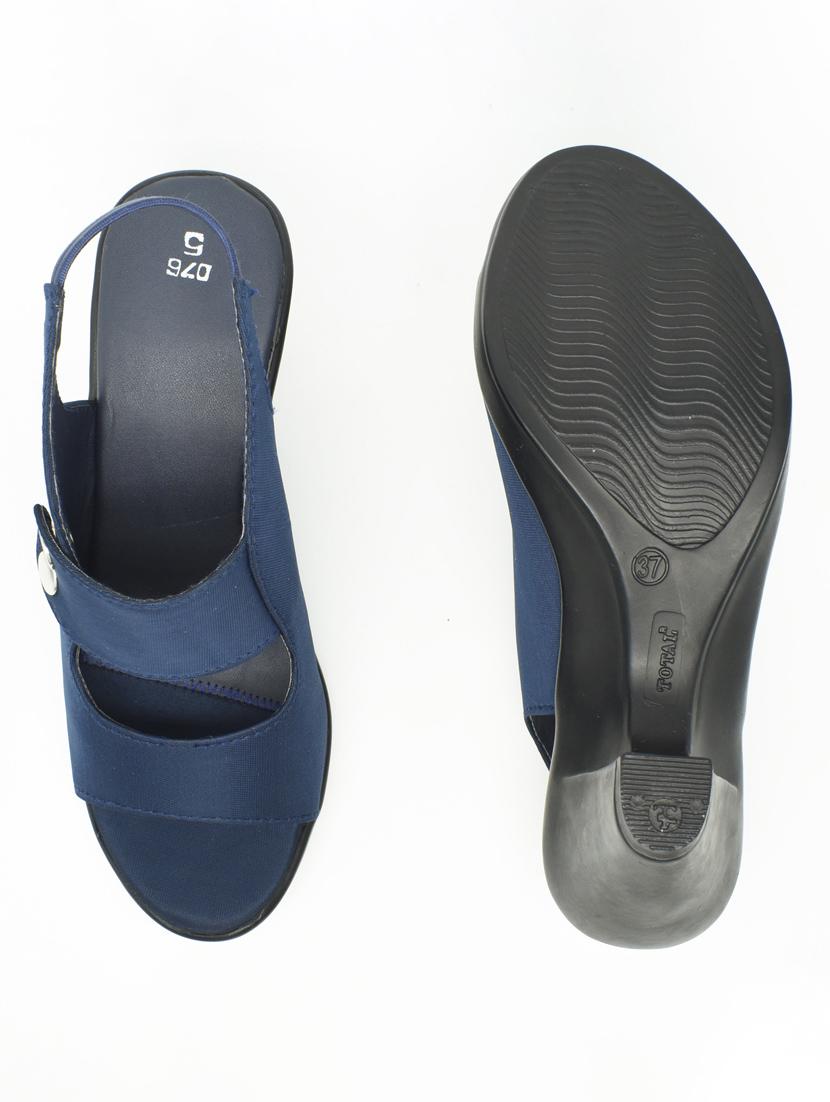 women solid back strap sandal - 22029467 - Standard Image - 3